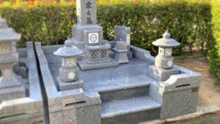 墓地墓石大事典 墓地墓石大事典(墓地墓石研究会 藤井正雄 編 ) / 鴨書店 / 古本